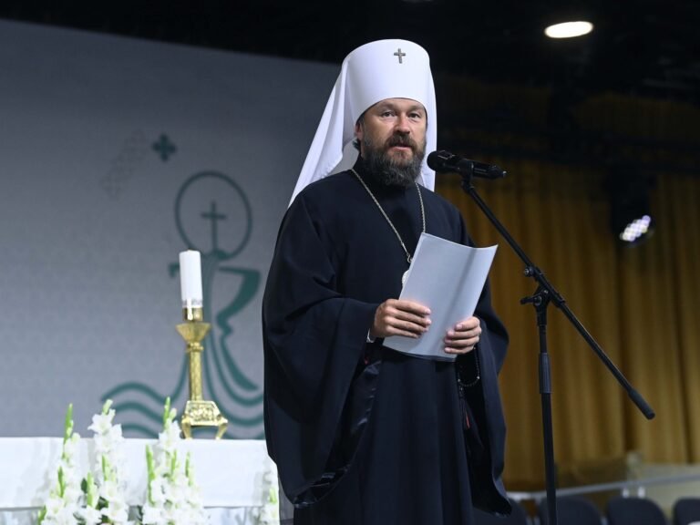 Czech police detain Russian priest over ‘white substance’ find | Crime News Czech police detain Russian priest over ‘white substance’ find | Crime News