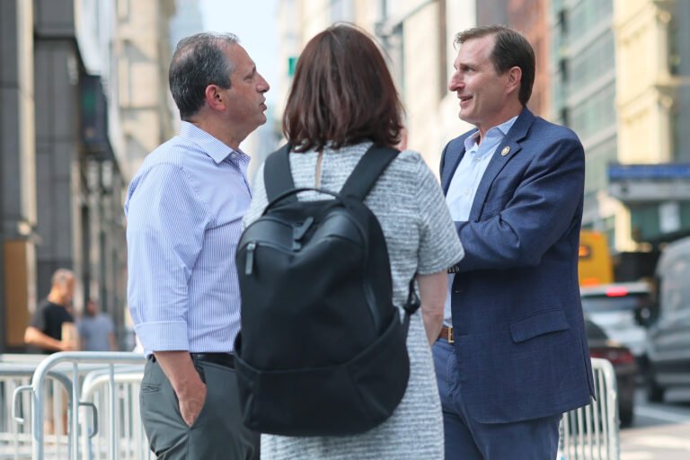 Goldman and Lander spar hard over Israel Former city comptroller Brad Lander (left) and Rep. Dan Goldman clash over Israel as Manhattan primary spotlights Democratic divide.