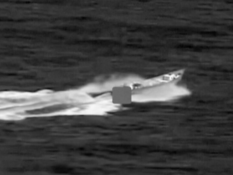 US strike on alleged drug boat in Pacific kills one | Conflict News US strike on alleged drug boat in Pacific kills one | Conflict News