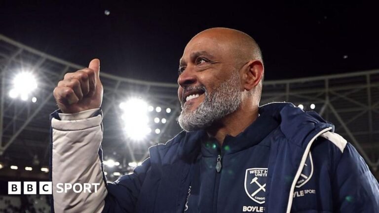 West Ham United: Nuno Espirito Santo to stay as manager for Championship campaign Nuno Espirito Sants gives the thumbs up to fans
