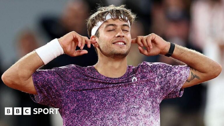 French Open 2026 results: Flavio Cobolli beats Felix Auger-Aliassime to set up all-Italian semi-final Flavio Cobolli of Italy celebrates match point against Felix Auger-Aliassime of Canada