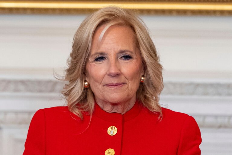 Jill Biden dismisses Democrats’ infighting concerns: ‘Things are going to move forward’ Jill Biden dismisses Democrats’ infighting concerns: ‘Things are going to move forward’
