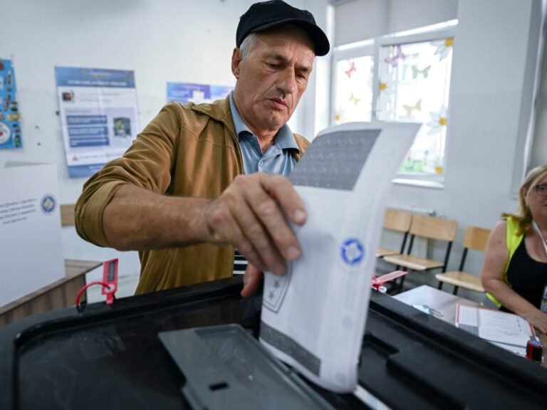 Kosovo votes again amid political deadlock, seeking EU and NATO progress | Elections News