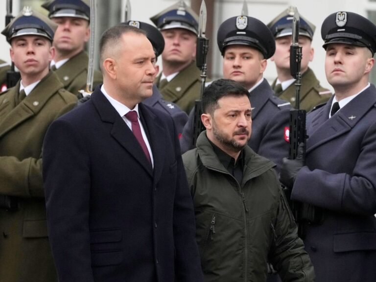 Top Ukrainian officials return Polish awards in WWII dispute | Russia-Ukraine war News Top Ukrainian officials return Polish awards in WWII dispute | Russia-Ukraine war News