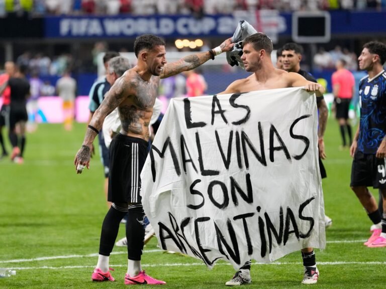 Argentina players brandish political Falklands flag after England match | World Cup 2026 Argentina players brandish political Falklands flag after England match | World Cup 2026