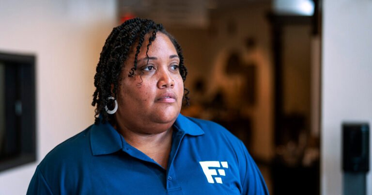 Government Overhauls Teen Pregnancy Program to Focus on Marriage and Starting Families Government Overhauls Teen Pregnancy Program to Focus on Marriage and Starting Families