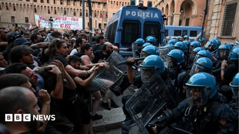 Italy protests: Dozens hurt in Bologna after man dies while being restrained by police Two young women surrounded by studio lights and tripods selling eyelash serums on a live stream