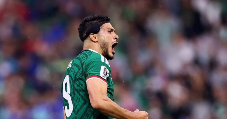 Mexico beat Ecuador 2-0 to reach World Cup last-16 and break 40-year curse | World Cup 2026 News