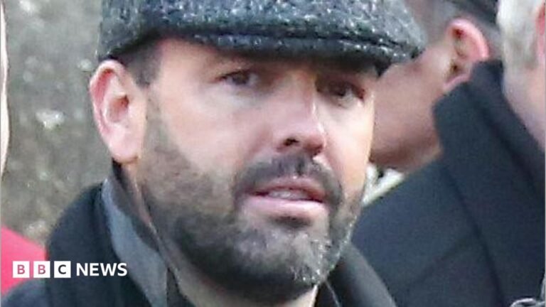 Daniel Kinahan: Suspect to return to Ireland amid tight security Christopher Wright and Karl Schwalbe