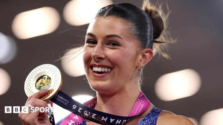 European Athletics Championships 2026: Great Britain’s Amy Hunt wins 100m gold Amy Hunt celebrates with her gold medal in Birmingham