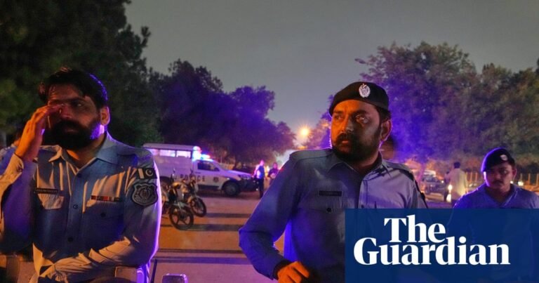 Jailed former Pakistani prime minister Imran Khan taken to hospital | Imran Khan Jailed former Pakistani prime minister Imran Khan taken to hospital | Imran Khan