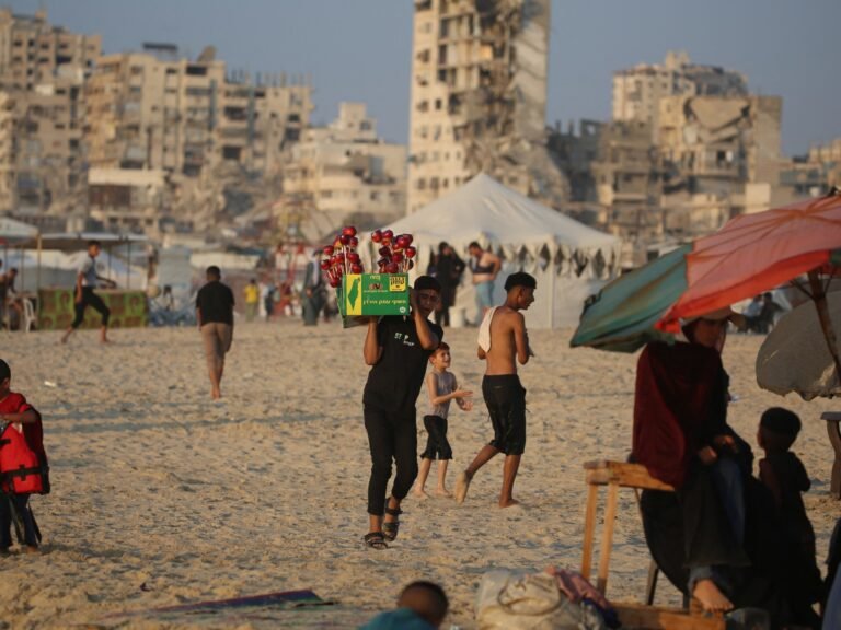 Kushner meets Hamas leaders in Egypt to push Trump’s Gaza plan | Israel-Palestine conflict News