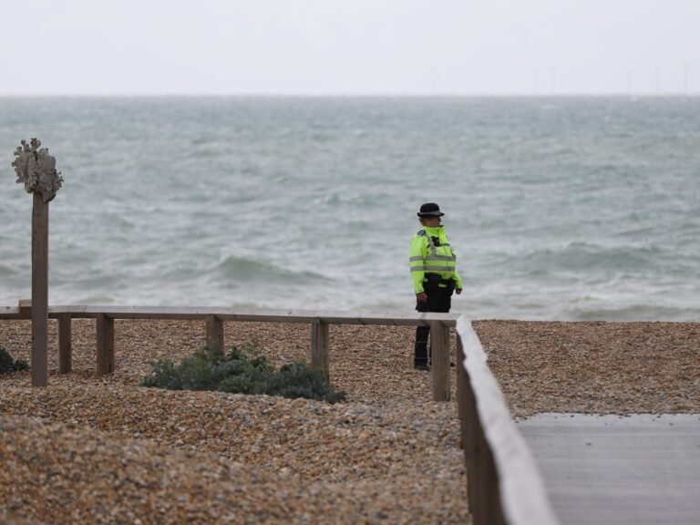 Palestinian-British girl, 6, dies days after family drowned off UK coast | News Palestinian-British girl, 6, dies days after family drowned off UK coast | News