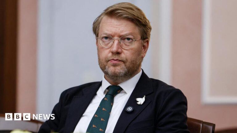 Russian court bars only anti-war party from standing in parliamentary elections Yabloko chairmain Nikolai Rybakov