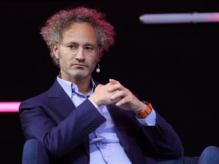 Tech giant Palantir posts ‘otherworldly’ growth despite criticism over Gaza | Technology News Tech giant Palantir posts ‘otherworldly’ growth despite criticism over Gaza | Technology News