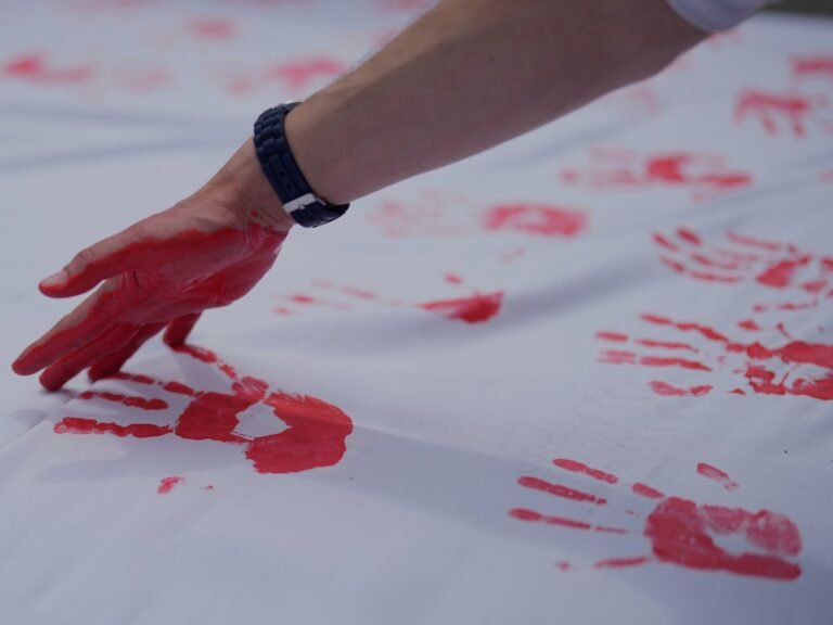 Three minors killed in Colombia armed group crackdown | FARC News Three minors killed in Colombia armed group crackdown | FARC News