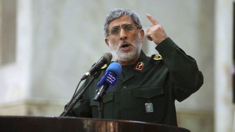 Top Iranian commander visited Iraq to discuss disarmament plan: Source | Al Jazeera News Top Iranian commander visited Iraq to discuss disarmament plan: Source | Al Jazeera News