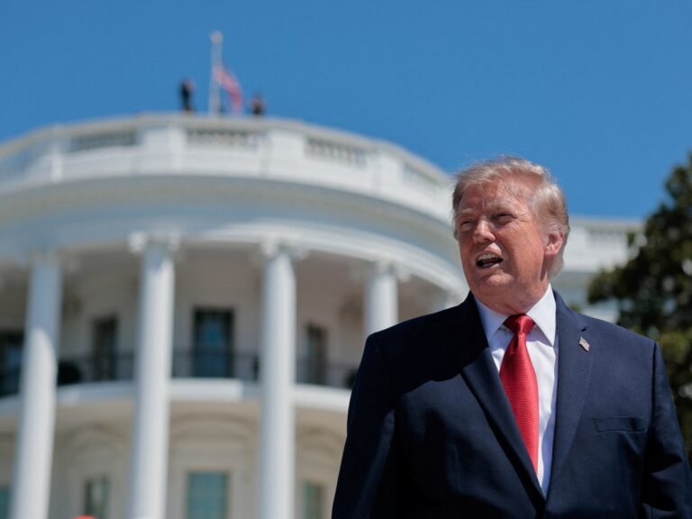 US and Canada reach ‘very fair’ trade agreement, Trump says | Business and Economy News US and Canada reach ‘very fair’ trade agreement, Trump says | Business and Economy News