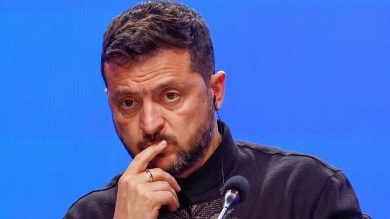 What’s behind domestic political pressure on Ukraine’s president? | News What’s behind domestic political pressure on Ukraine’s president? | News