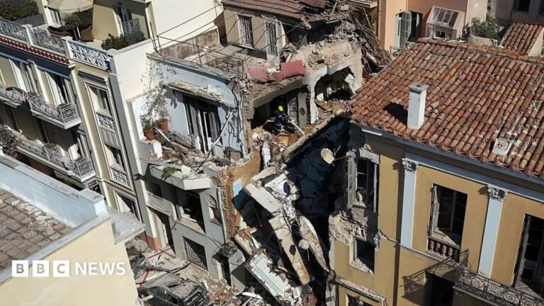 Athens explosion: One dead and five missing in blast near Acropolis in Plaka district A collapsed building in Athens