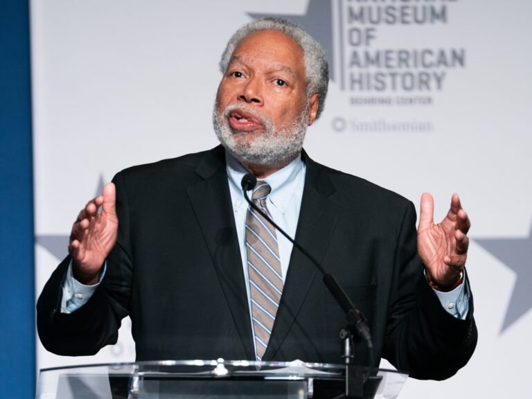 Head of Smithsonian museums announces he will be stepping down | Censorship News Head of Smithsonian museums announces he will be stepping down | Censorship News