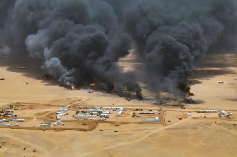 Houthis accuse Saudi Arabia of killing seven in Yemen prison air strike | Houthis News Houthis accuse Saudi Arabia of killing seven in Yemen prison air strike | Houthis News