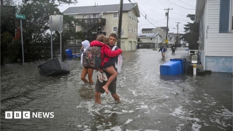 One dead as nor’easter storm pummels New York and New Jersey People walk in flooded streets in Surf City, New Jersey, on 26 September 2026
