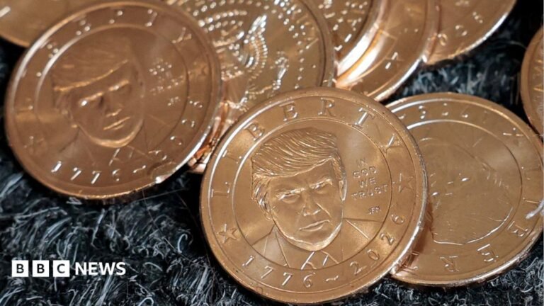 Trump $1 coin makes him first living president on US currency in a century US President Donald Trump's portrait on $1 coins, in honor of the nation's 250th anniversary of independence, on the day the coin is released for sale.