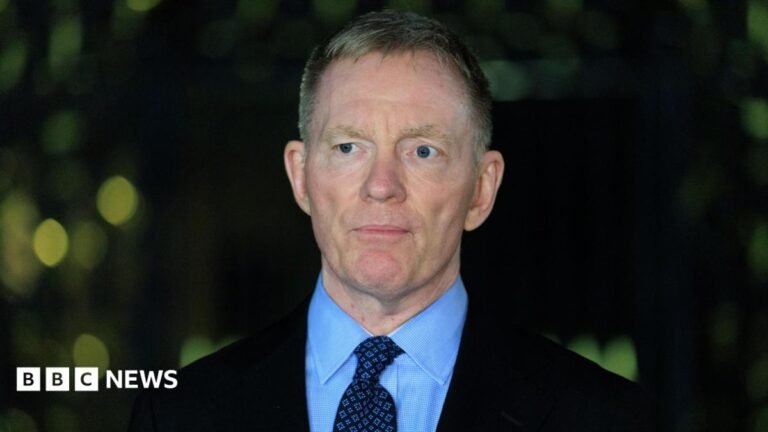 Drumcree: Secretary of state Sir Chris Bryant bans contentious parade Sir Chris Bryant