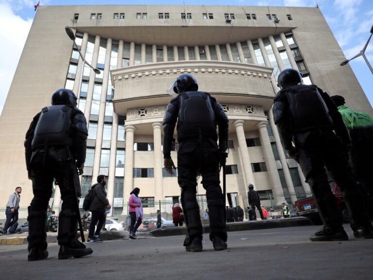 Egypt’s press union chief rejects pressure over detained journalists | Freedom of the Press News Egypt’s press union chief rejects pressure over detained journalists | Freedom of the Press News