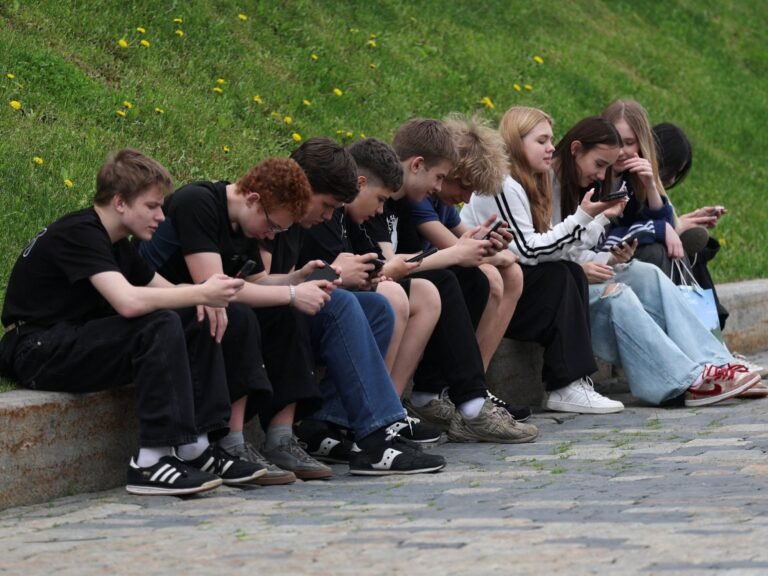 Greece joins push to ban social media for minors | Social Media News Greece joins push to ban social media for minors | Social Media News