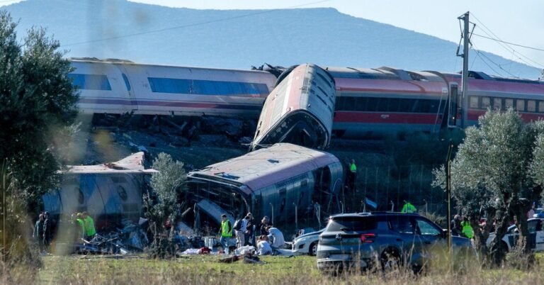 Live Updates: At Least 10 Killed in Train Collision in Spain, Officials Say Live Updates: At Least 10 Killed in Train Collision in Spain, Officials Say