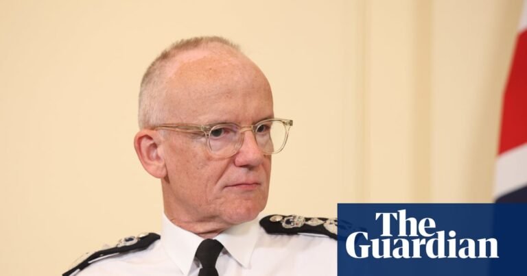 Met chief says ‘toxicity’ around DEI will not stop him recruiting more black and Asian officers | Police Met chief says ‘toxicity’ around DEI will not stop him recruiting more black and Asian officers | Police