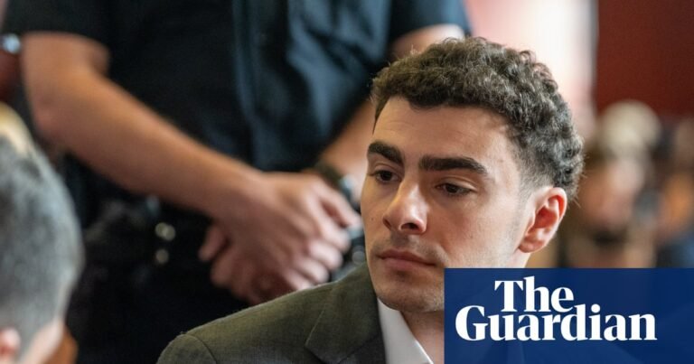 Prosecutors oppose Luigi Mangione’s push for dismissal of state charges | New York Prosecutors oppose Luigi Mangione’s push for dismissal of state charges | New York