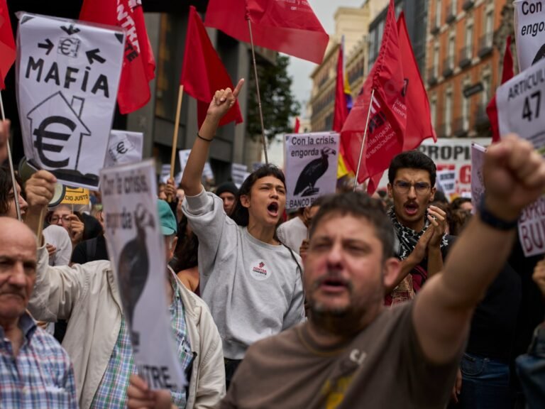 Spain’s parliament rejects gov’t housing decrees amid mass protests | Housing News Spain’s parliament rejects gov’t housing decrees amid mass protests | Housing News