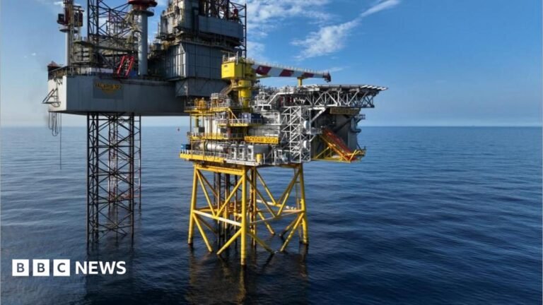 The ‘trillion pound’ oil fund the government believes Britain could have built Somebody holding up a smart-phone in their right hand. The screen is black with 'Revolut' written in white letters.