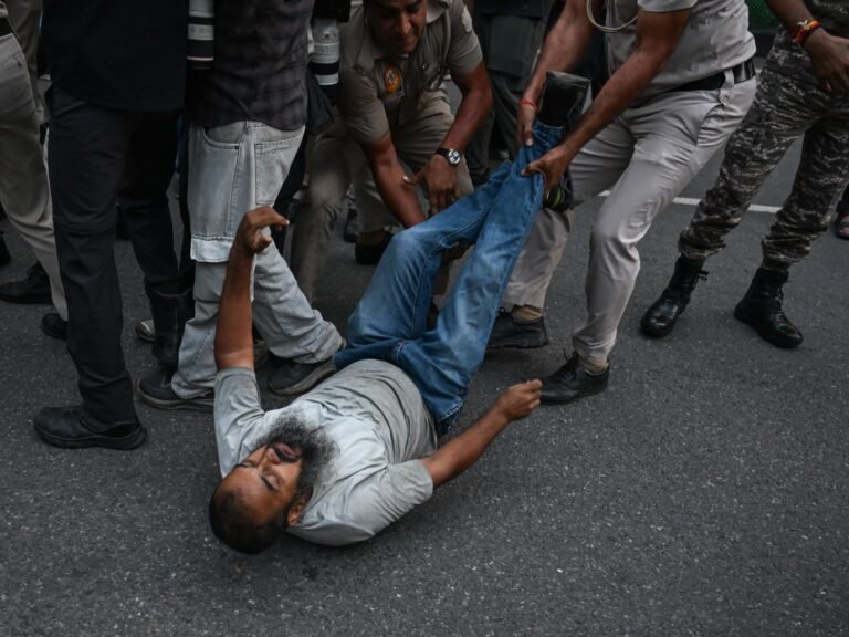 UN experts call on India to stop using ‘excessive force’ against protesters | Protests News UN experts call on India to stop using ‘excessive force’ against protesters | Protests News