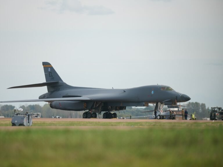 US withdraws B-1 bomber aircraft from UK’s Fairford base amid Iran fears | Military News US withdraws B-1 bomber aircraft from UK’s Fairford base amid Iran fears | Military News